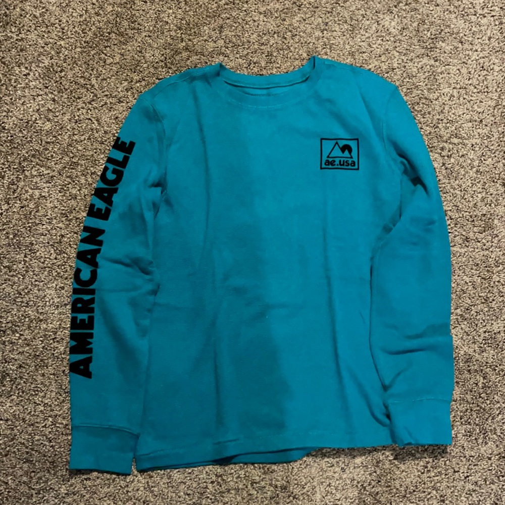 American Eagle long sleeve shirt